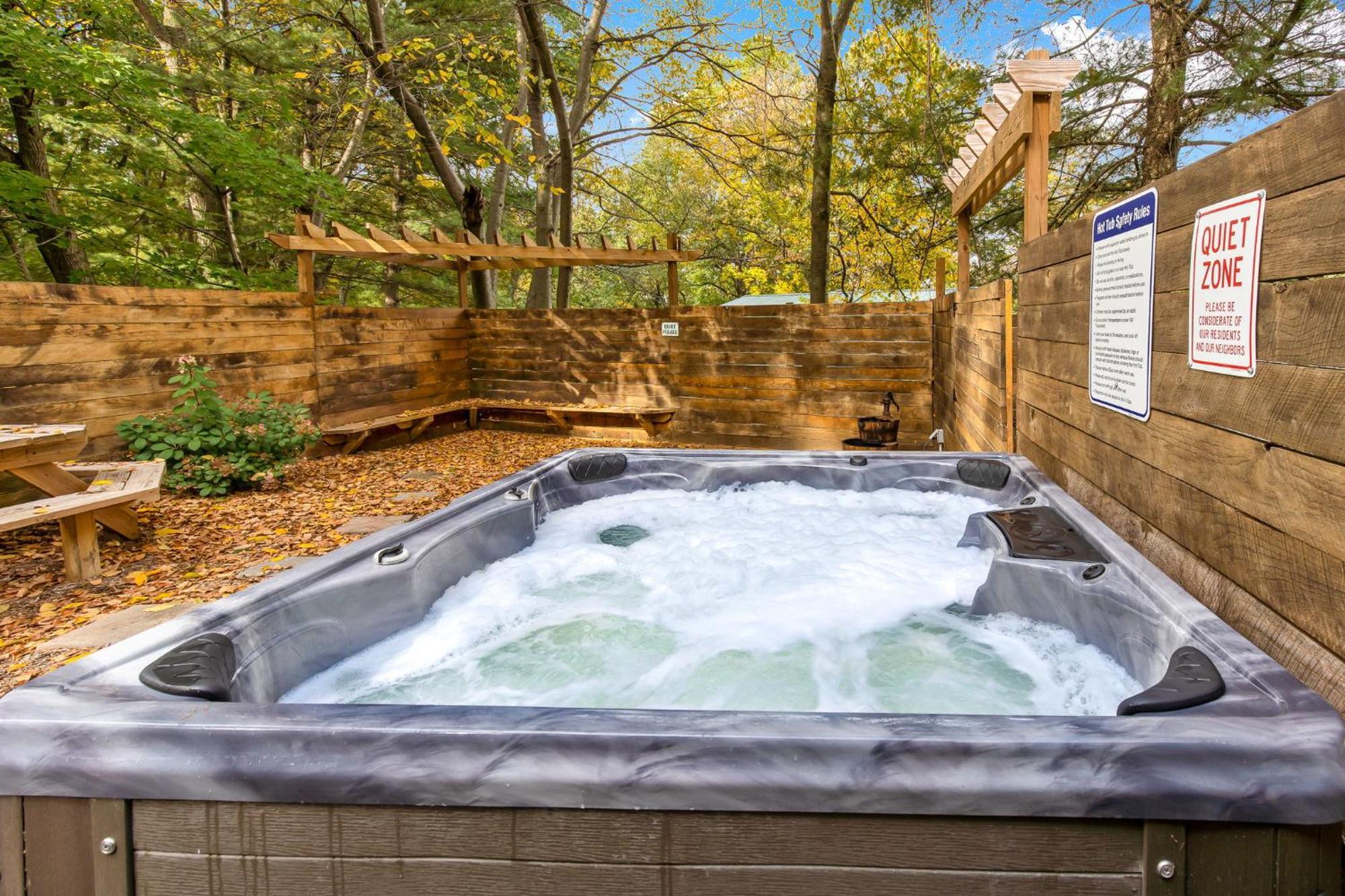 New Providence5 Bd W Hottub - Mins To Hunting Hiking & Fishing公寓 外观 照片